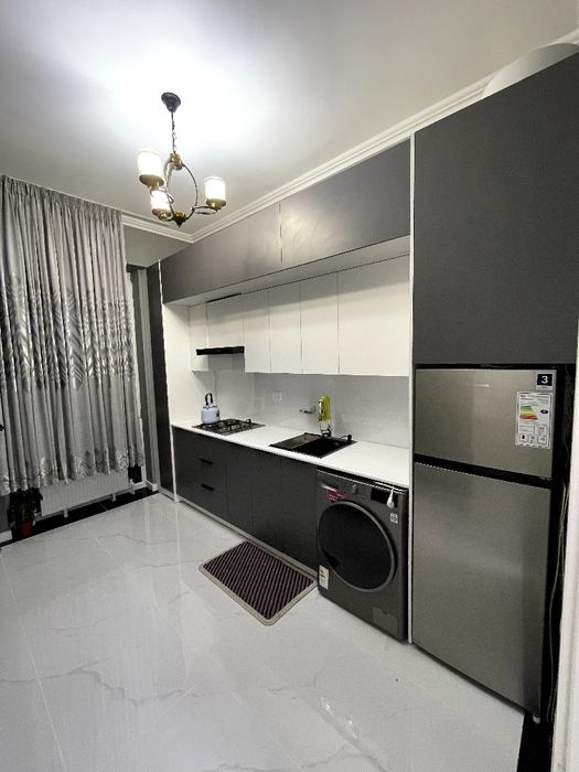 Kunlik kvartira toza elitniy joy