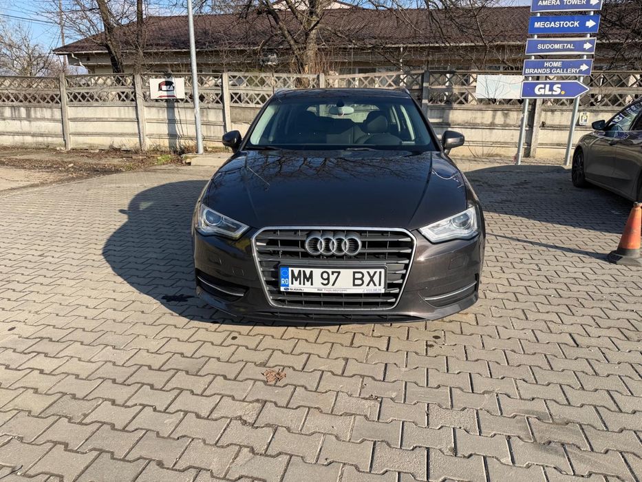 Vând Audi A3 Sportback G-tron