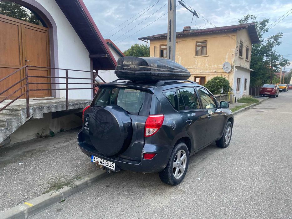 toyota rav 4,volan dreapta