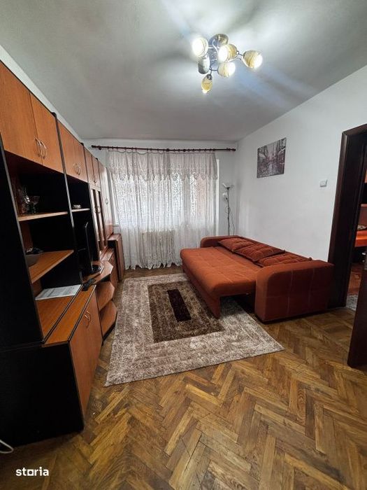 Apartament 2 camere/ zona Crangasi/ Metrou/ Parcare