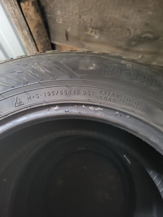 Резина зимняя 195/65/15