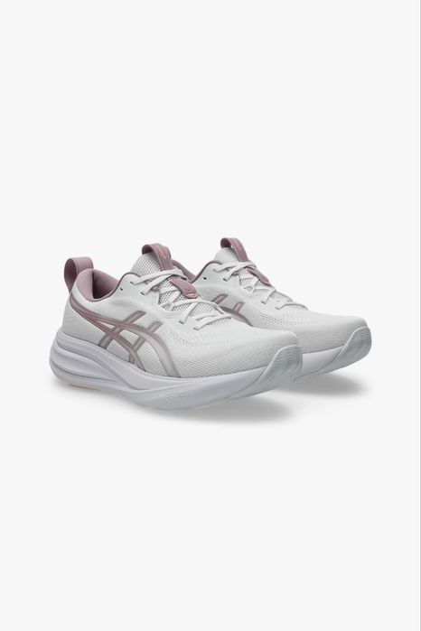Кроссовки Asics новые