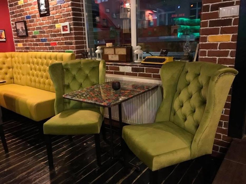 Blaturi  mese din rasina epoxidica cu capace de bere