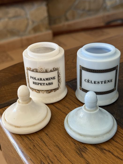 Recipient farmacie , sticla farmacie vechi , vintage