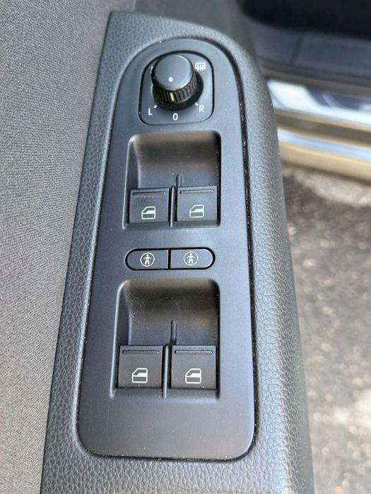 Volkswagen Sharan VW Sharan pentru ortodocși,6 Locuri.:)