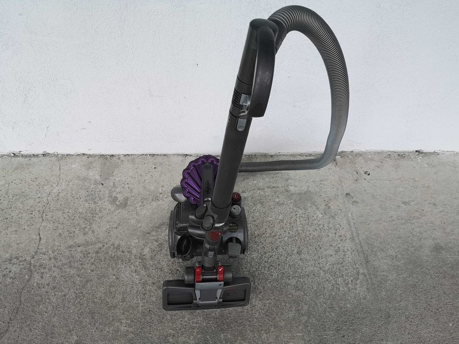 Прахосмукачка - Dyson DC 32 / 1400 W