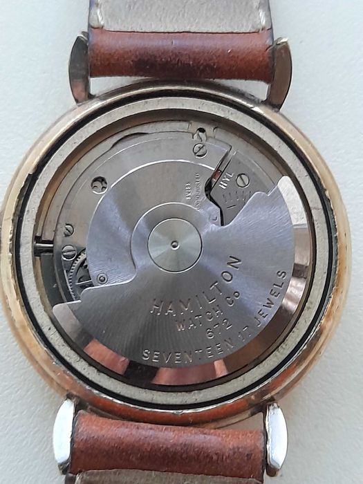 Продам часы Bulova и Hamilton.