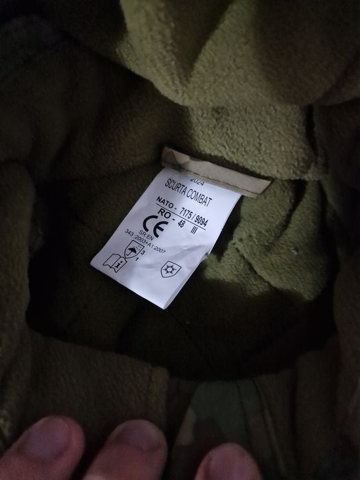 Vând scurta de armata/combat( geaca iarnă)