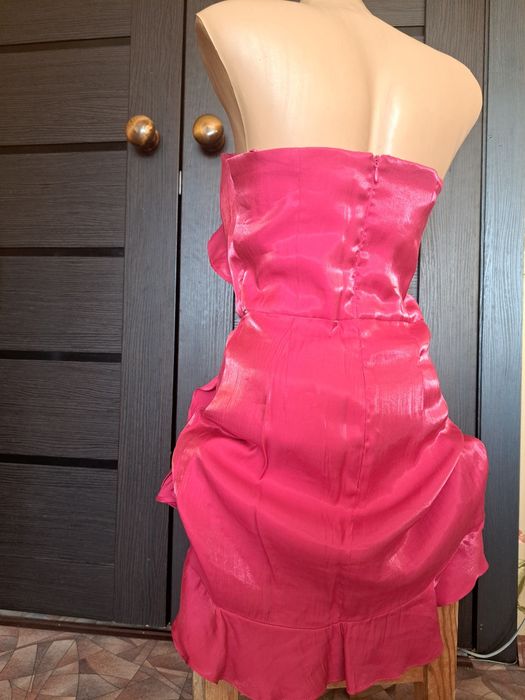 Платья коктельные