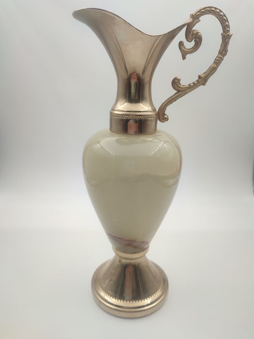 Винтидж урна за свещ от зелен мраморен оникс