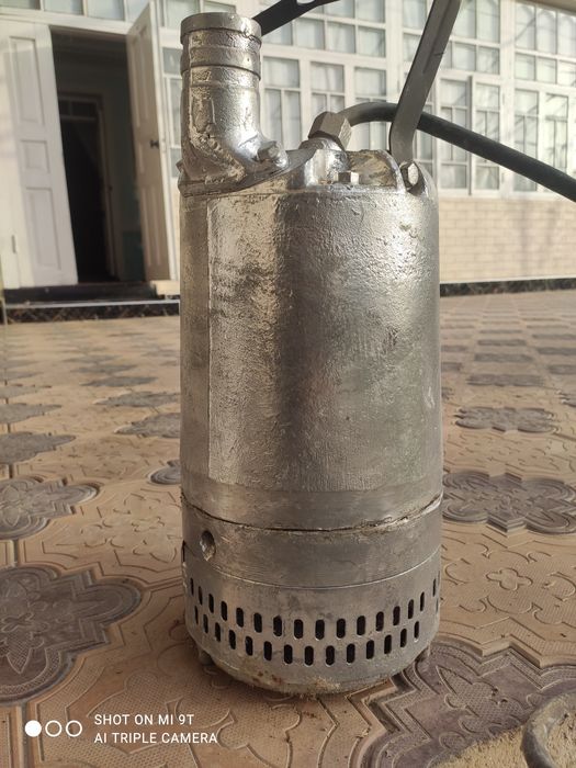 Гном 10 насос подводный.