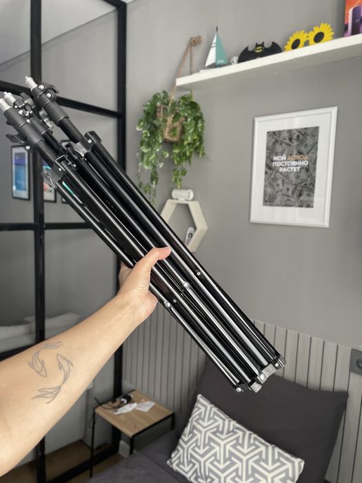 Штативы черные удобные