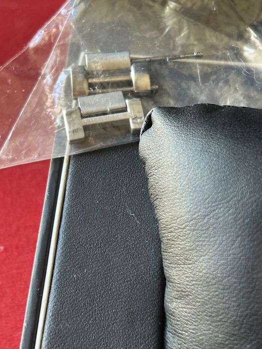 Дамски часовник CITIZEN с диаманти