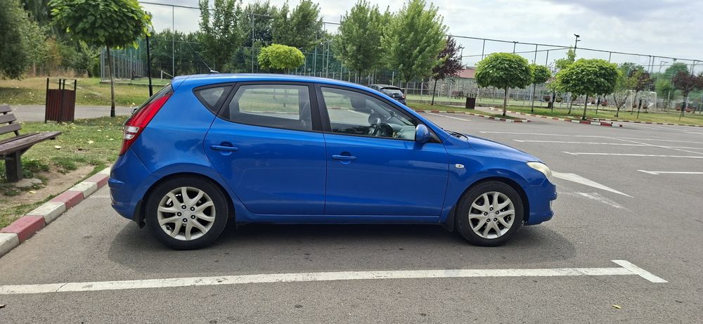 HYUNDAI i30 2009 — imagine 5