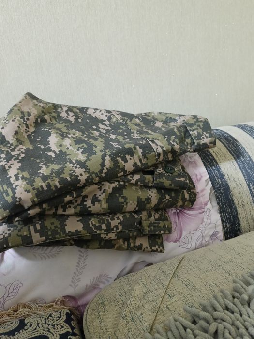 Продам б/у военную форму, размер 46