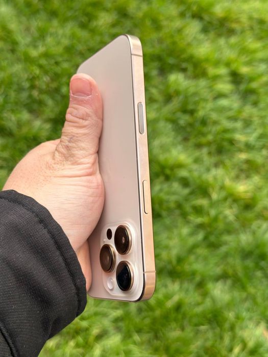 Iphone 16 pro srochna