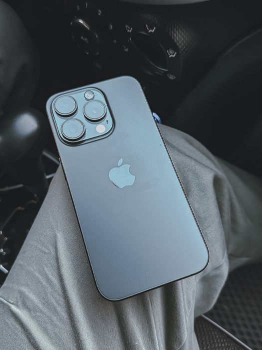 Iphone 15 pro 256GB