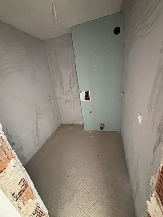 Продава се Тристаен апартамент в Пловдив, Южен - 105 кв.м за 1334 €/кв.м - Снимка #3