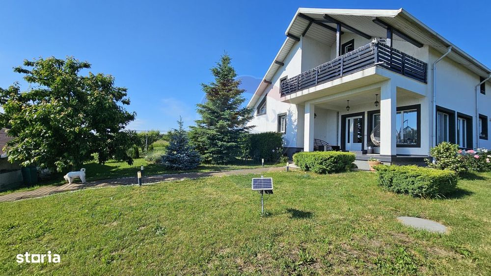 Casă / Vilă de lux, 6 camere, Liteni-Moara, Suceava