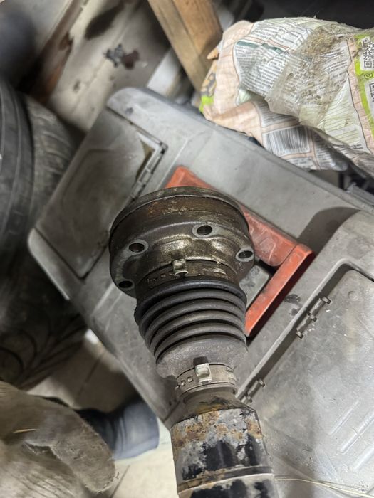 Шрус граната vw Audi passat b7 ,cc