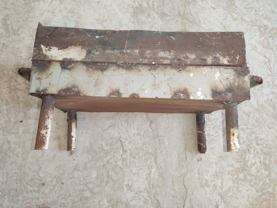 Мангал сотилади.