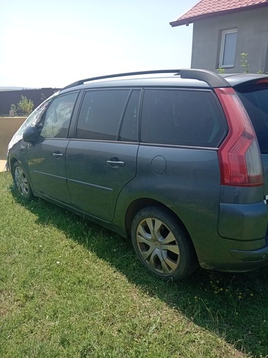 Vand citroen pt dezmembrari.