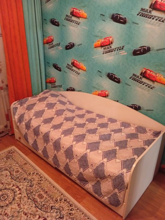 Продам детскую мебель