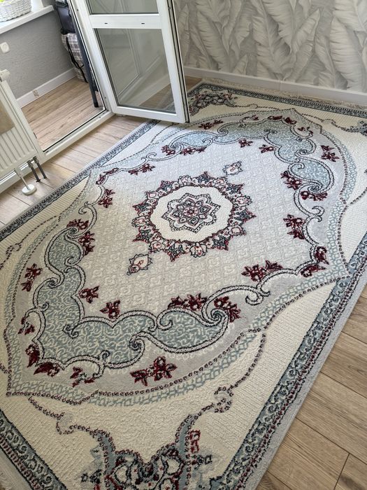 Продам ковры в идеальном состоянии