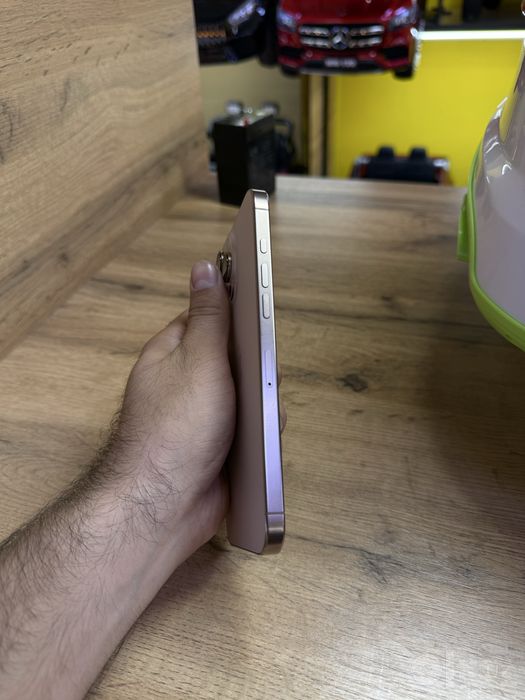 IPhone 16 Pro Max 512 GB 83% акб sim+esim