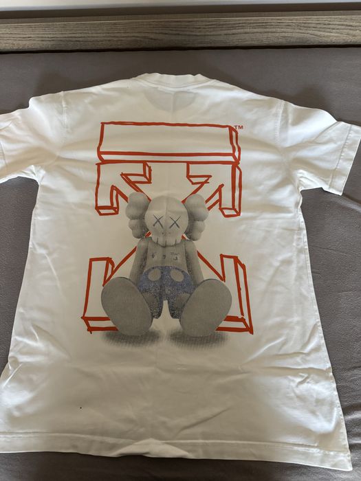 Чисто нова тениска Off white