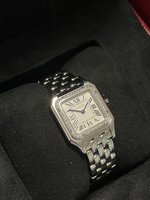 Часовник Cartier Panthère Medium Diamonds