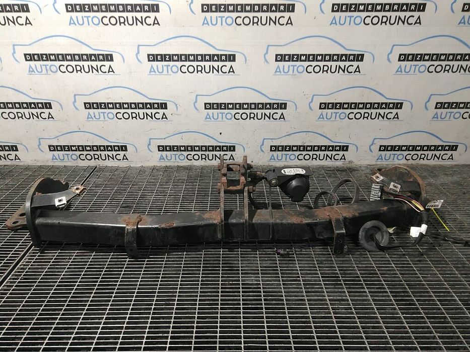 Carlig remorcare Land Rover Discovery Sport 2014 - 2019 SUV 4 Usi (1244) FARA CUI Garantie
