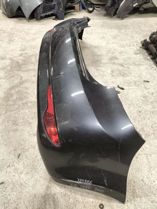 Задна броня Kia Ceed hatchback / Киа Сийд хечбек 2010г.