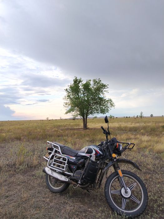 Продам мотоцикл 200 куб