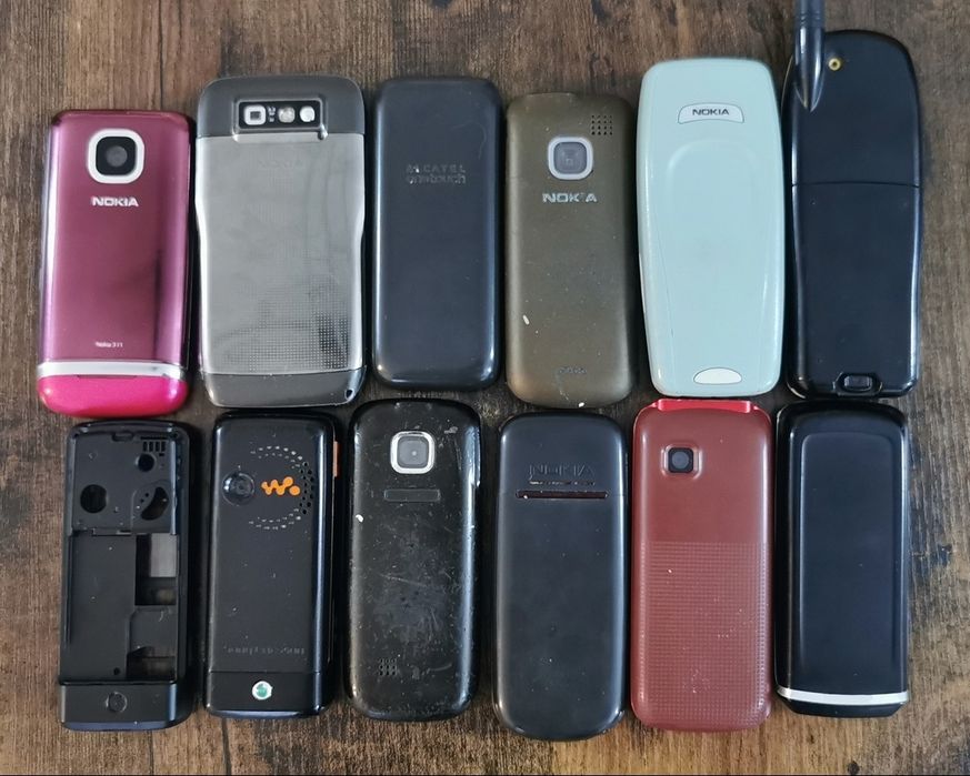 Lot telefoane vechi, nokia, sony, zte, alcatel