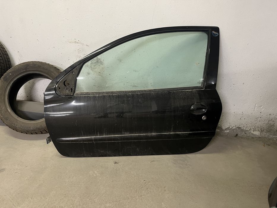 Части Пежо 206 Черно