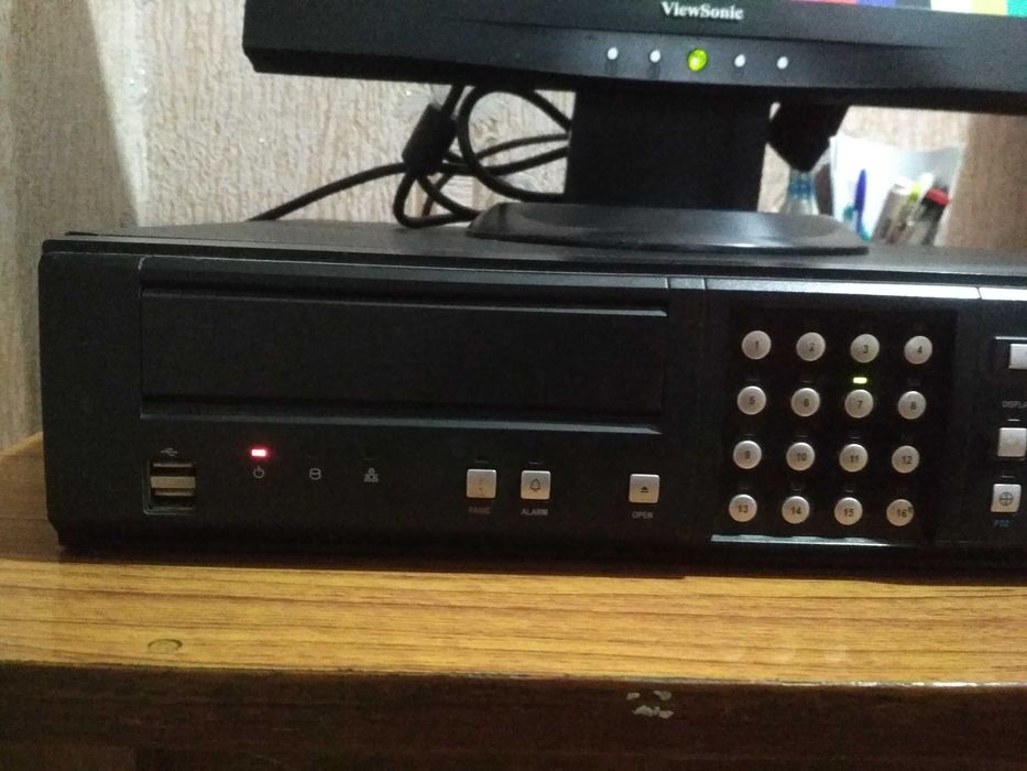 Аналоговый видеорегистратор для  видеонаблюдения