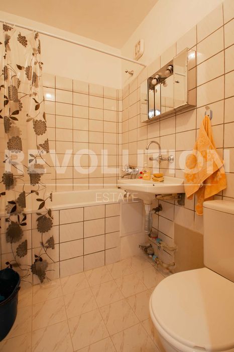 Дава се под наем Тристаен апартамент в София, Зона Б-5 - 75 кв.м за 450 € - Снимка #7