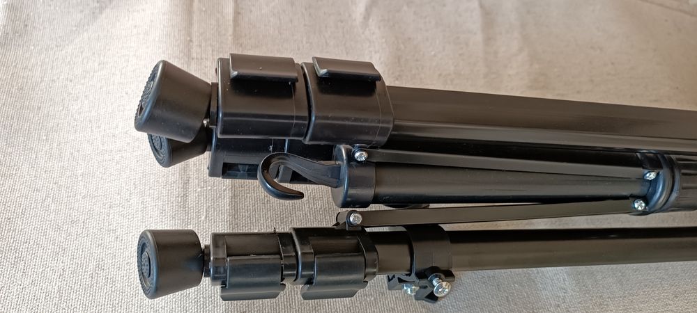 Акриловые краски. Мольберт универсальный.