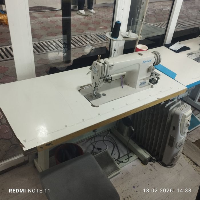 Продам швейную машинку бу