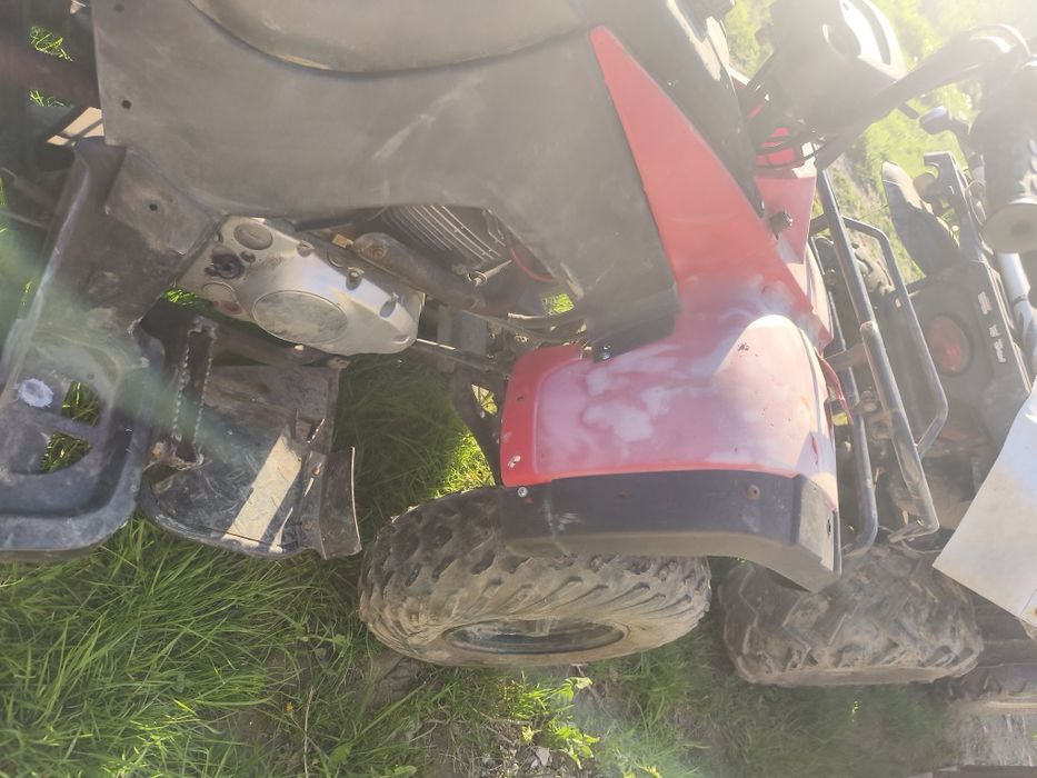 Dezmembrez ATV loncin 250
