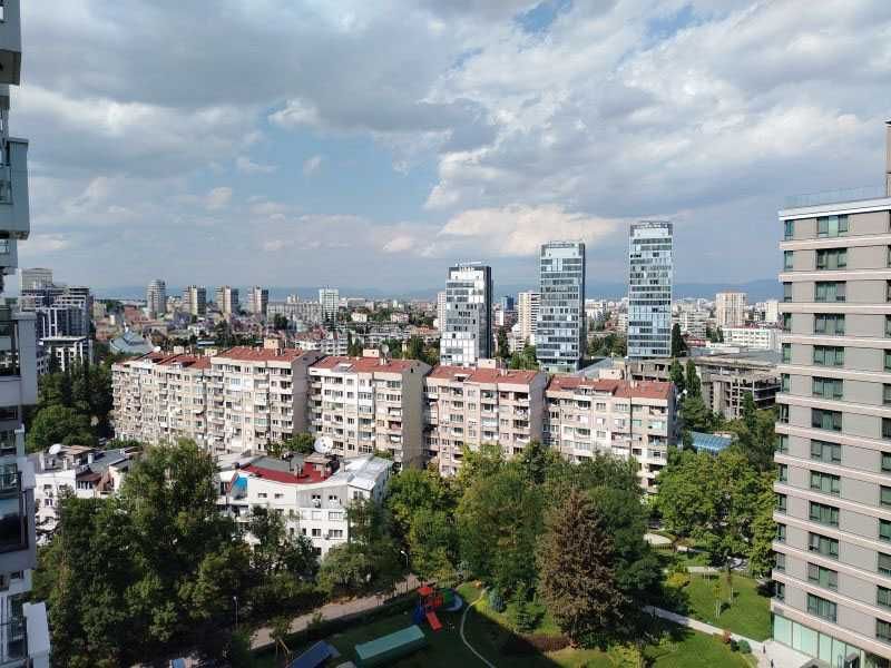 Двустаен ап. под наем в кв. Дианабад