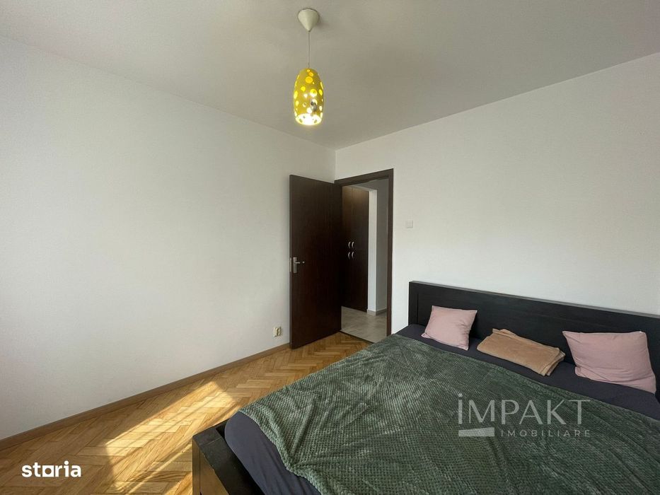 Apartament 3 camere decomandate ,  zona Titulescu!