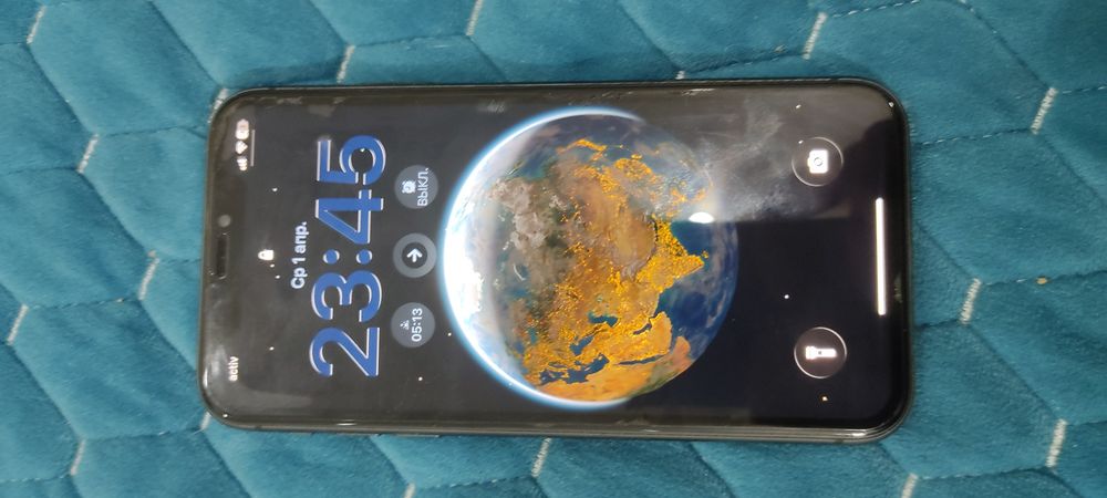 Iphone 11 в хорошем состоянии