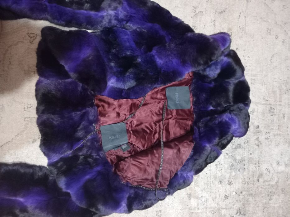 Blană scurtă Fendi