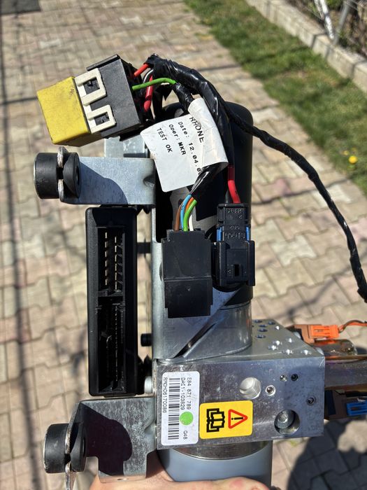 Pompa hidraulica decapotare Renault Megane 2 cod E84 871 789