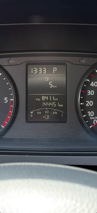 Volkswagen Transporter 2.0 TDI  – DSG – Tracțiune față –