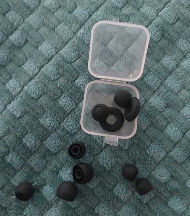 Лот звукоизолиращи тапи за уши