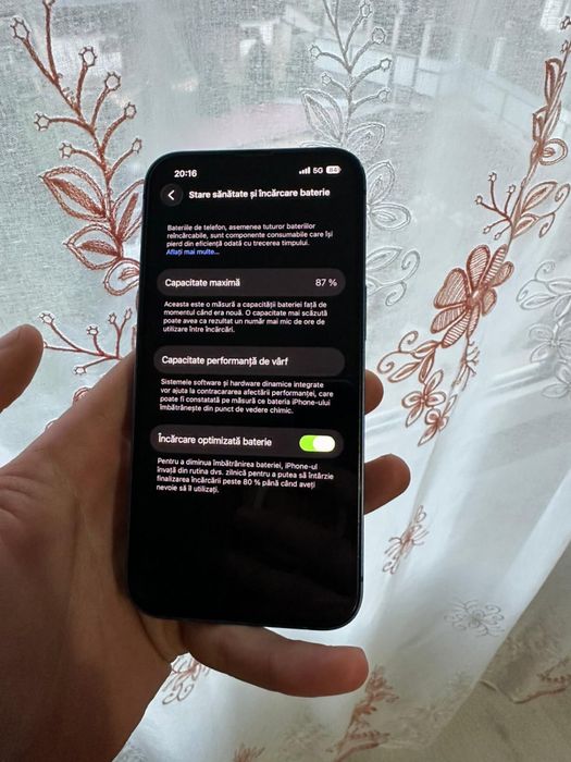 Vând Schimb iPhone 13 Blue 128 GB stare foarte bună