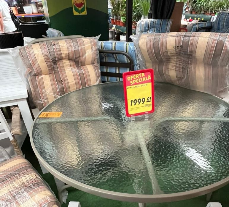 Set mobilier grădină – masă + 4 scaune + 2 tabureți